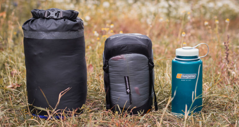 Best Compression Sacks for Backpacking: A Technical Guide to Load Management