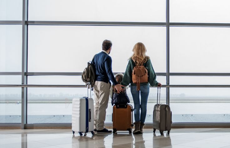 Best Rolling Suitcase Options: A Definitive Guide for Travel Reliability